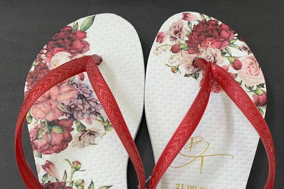 Chinelo floral marsala