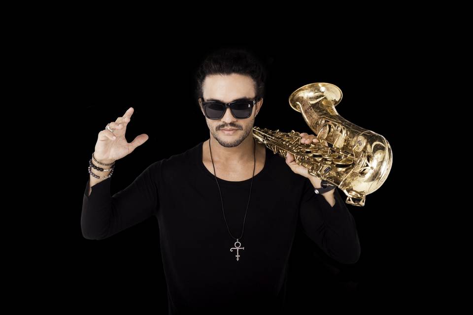 Ryon Sax Dj