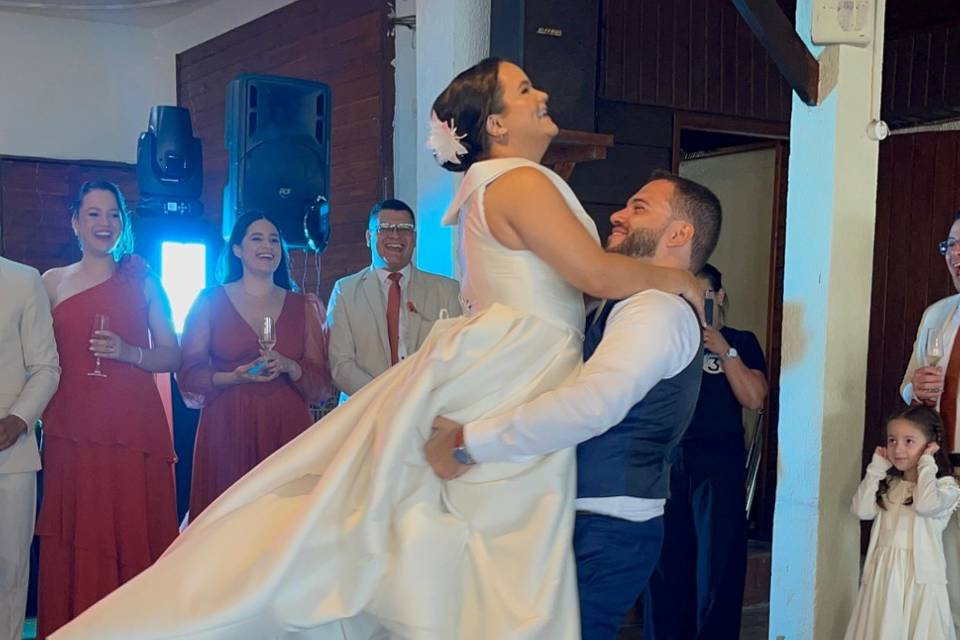Felizes!