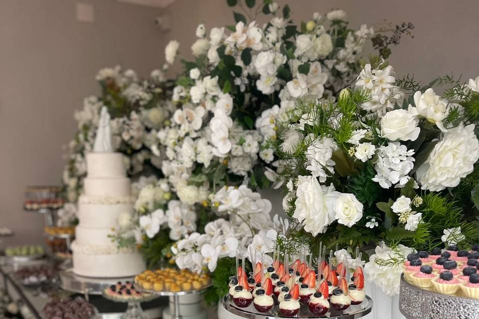Vanessa Bizinelli Doces Finos