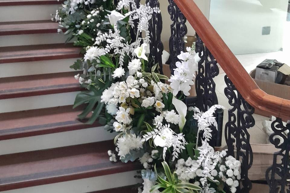 Escada Estilo Floral