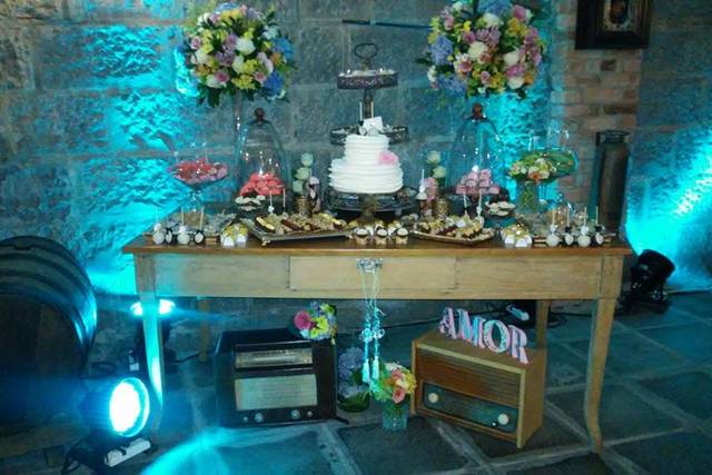 Mesa de doces Arte in Tavola