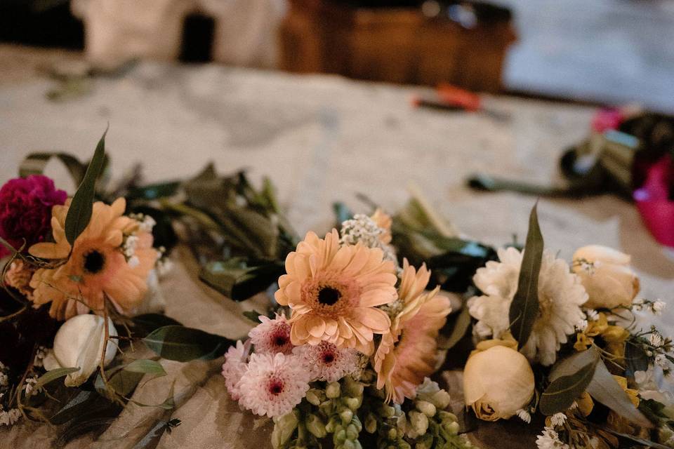 Flower bar