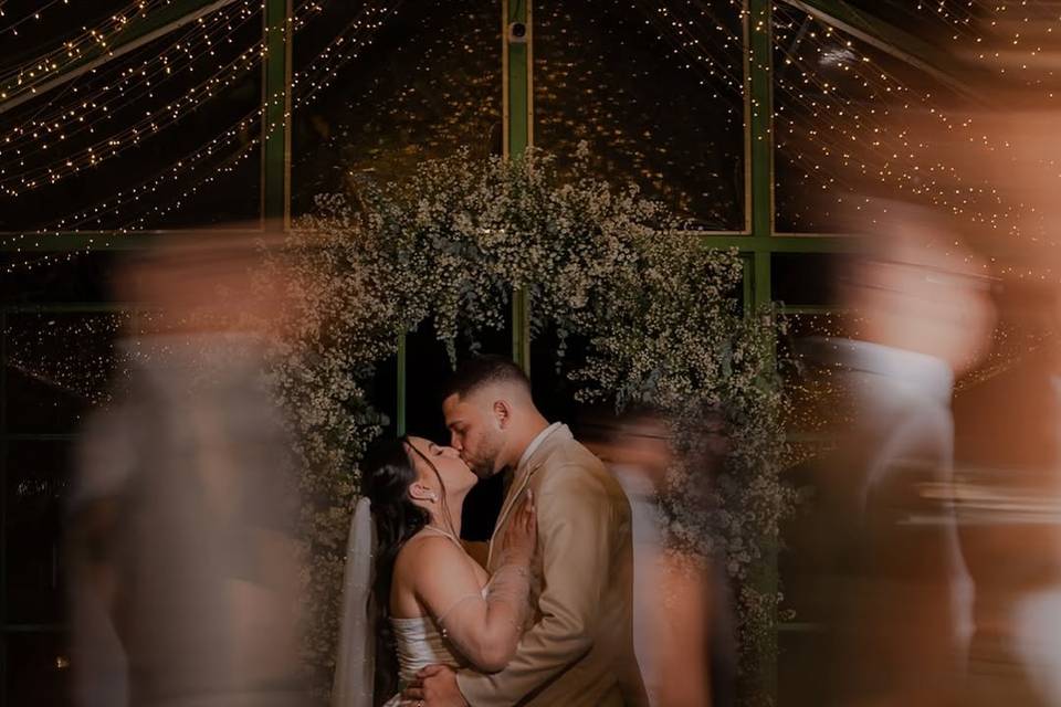 Slow shutter