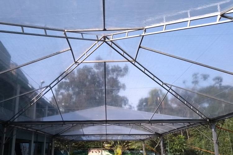 Tenda piramidal 10x10=100m2