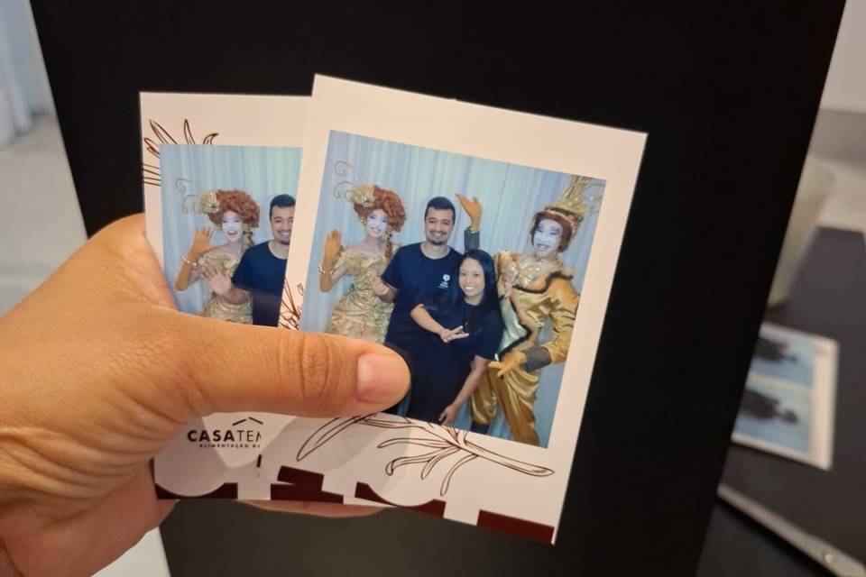 Fotos impressas na hora.