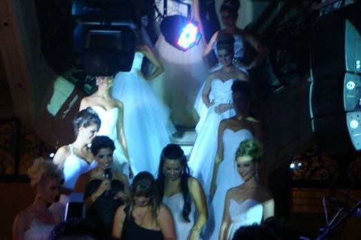 Noivas no palco