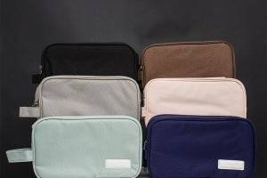 Necessaire de poliéster