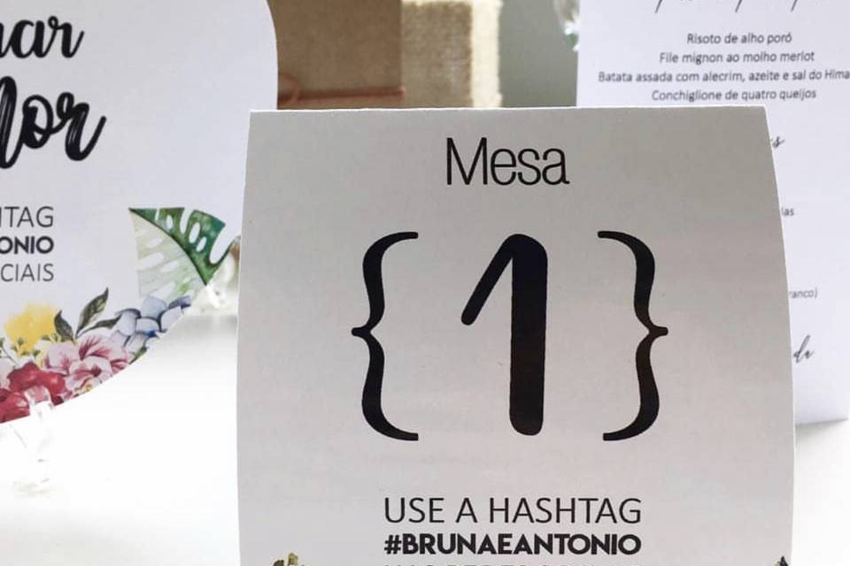 Marcação de mesa e hashtag