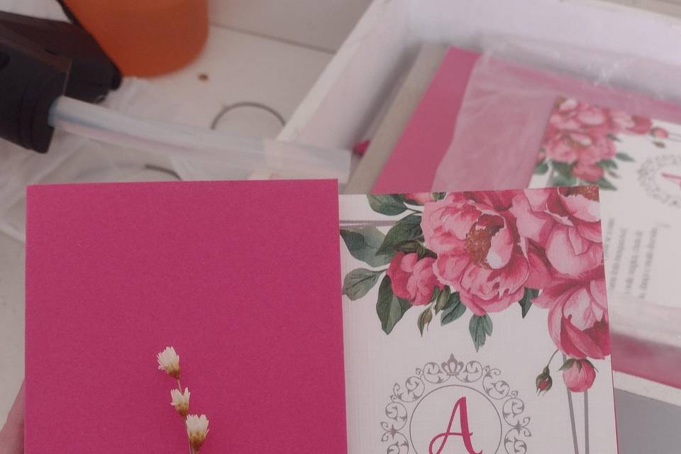 Convite lacre e flores seca