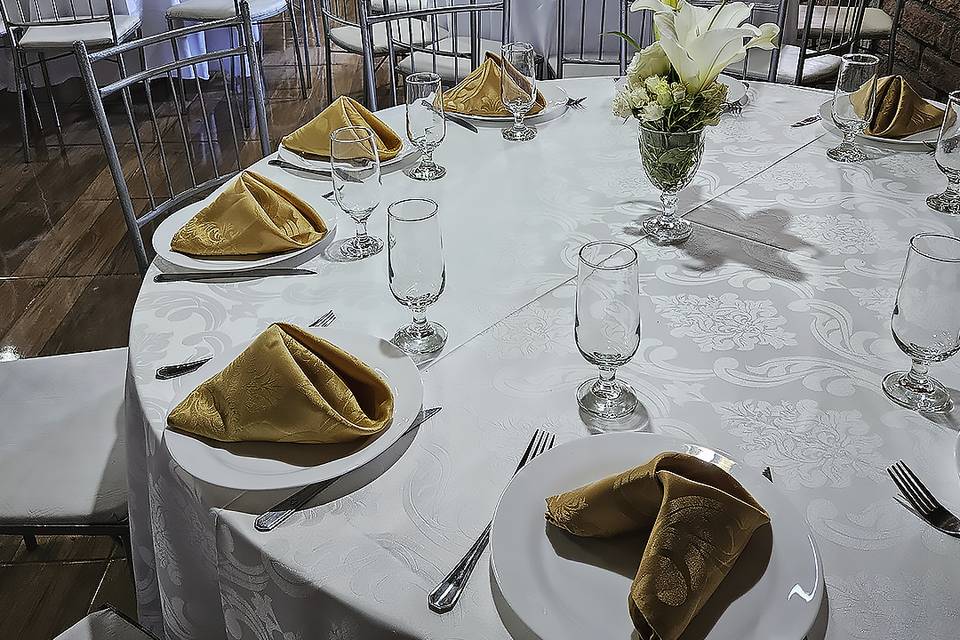 Montagem clássica e elegante