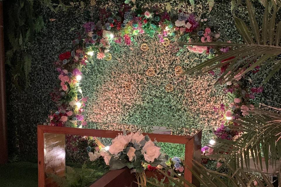 Arco de flores para cerimônia