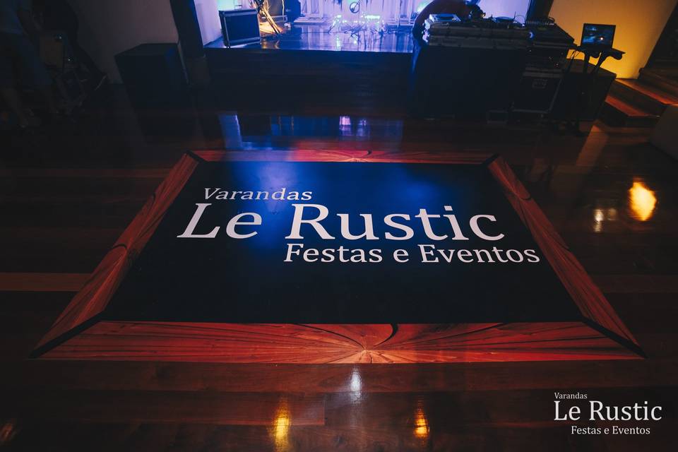 Le Rustic