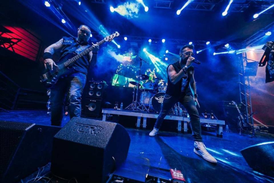 Voz e Baixo - Street Rockets