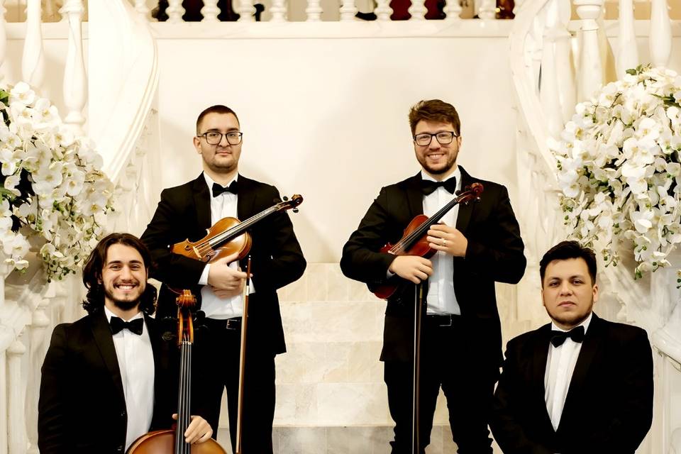 Trio de cordas e piano