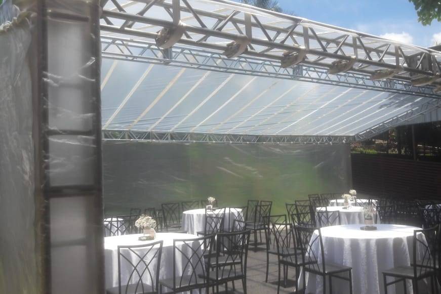 Tenda cristal com fechamento