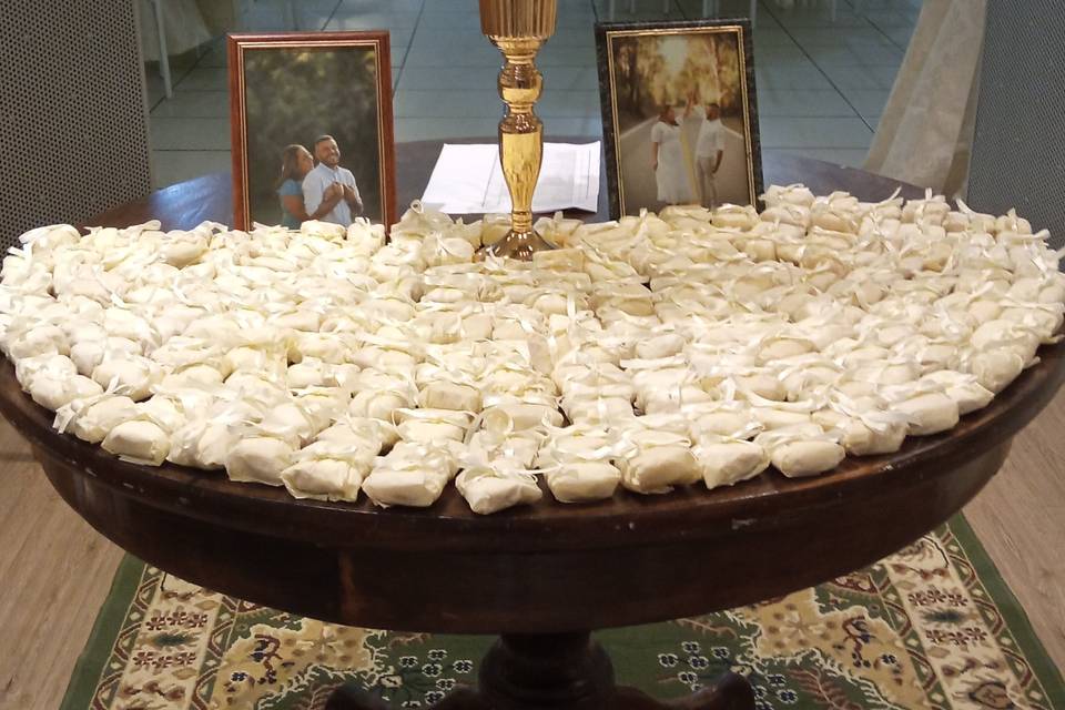 Mesa de bem casados