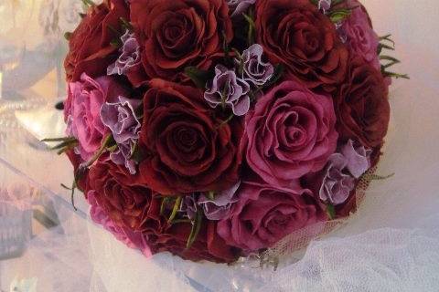 Rosa, lilas e vermelho