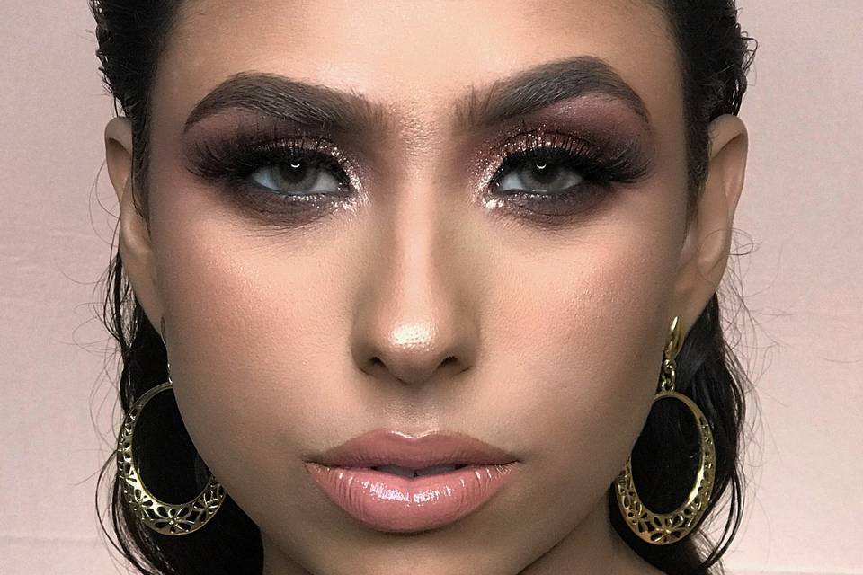 Aline Santos Makeup