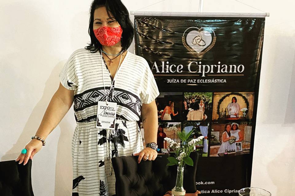 Alice Cipriano - Celebrante Religiosa de Matrimônio