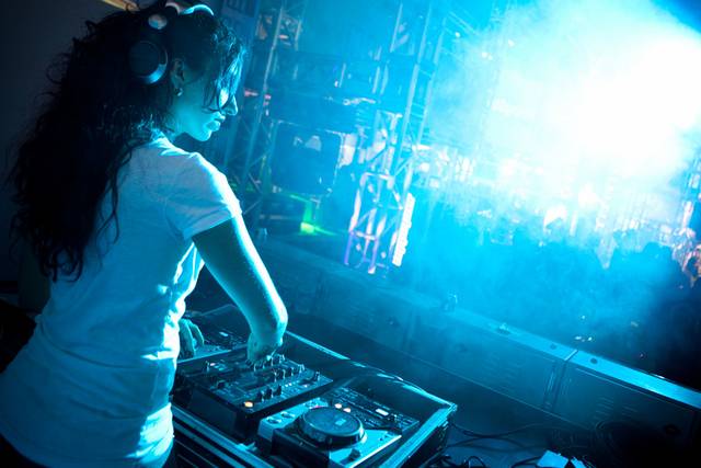 Dj Lisa Bueno