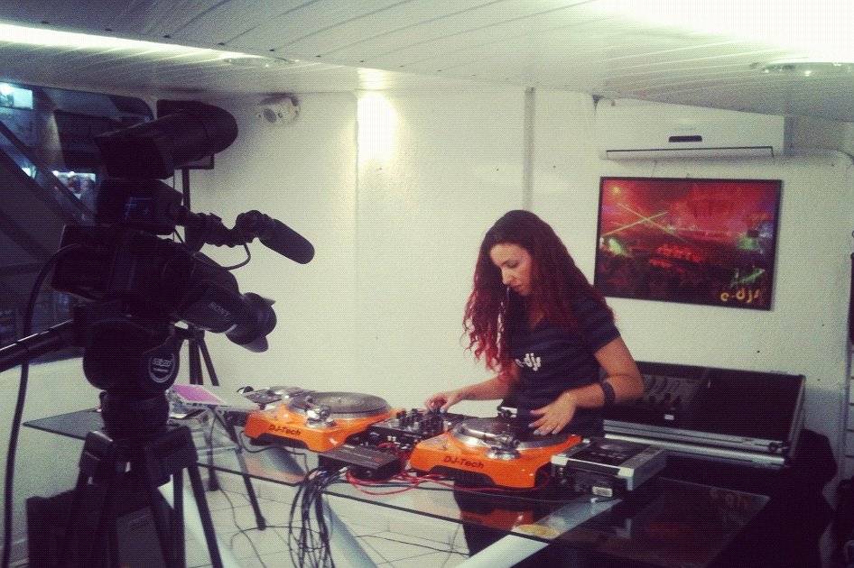 Dj Lisa Bueno
