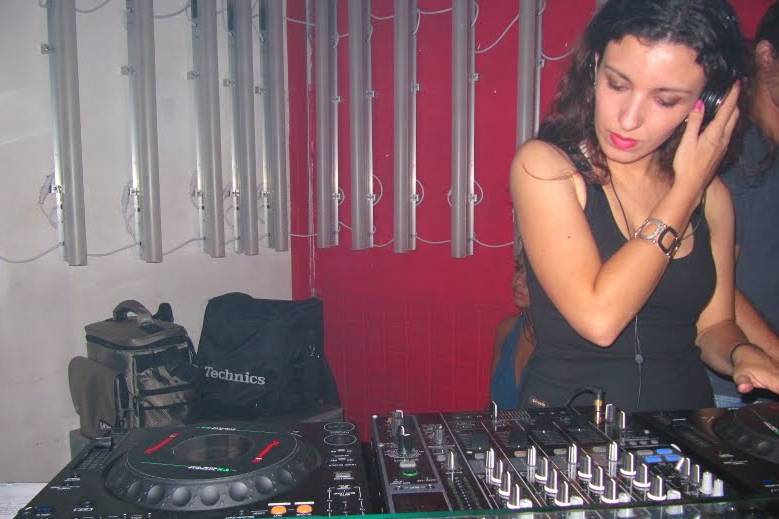 Dj Lisa Bueno