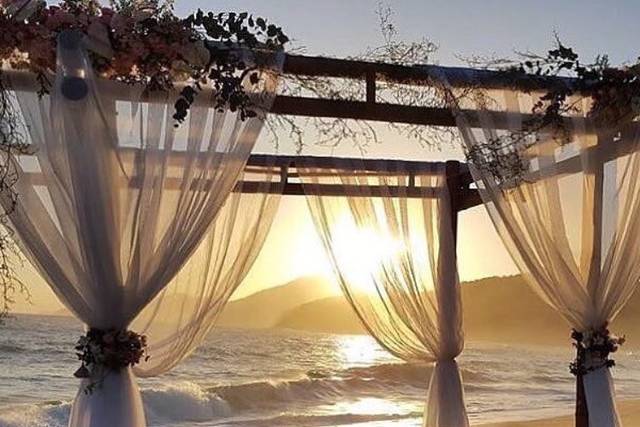 Por do sol na hora do sim!