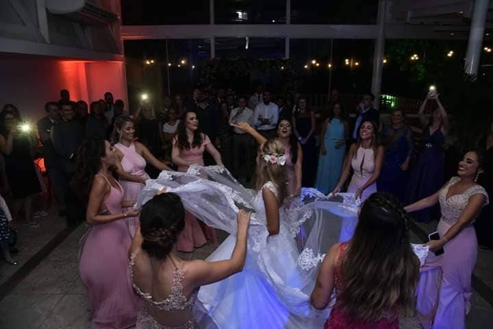 Dança do vestido