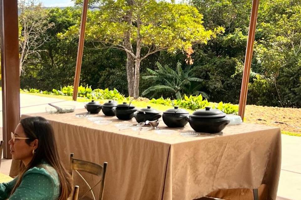 Mesa buffet para feijoada