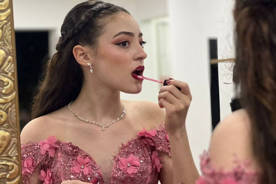 Cerimonialista de debutante