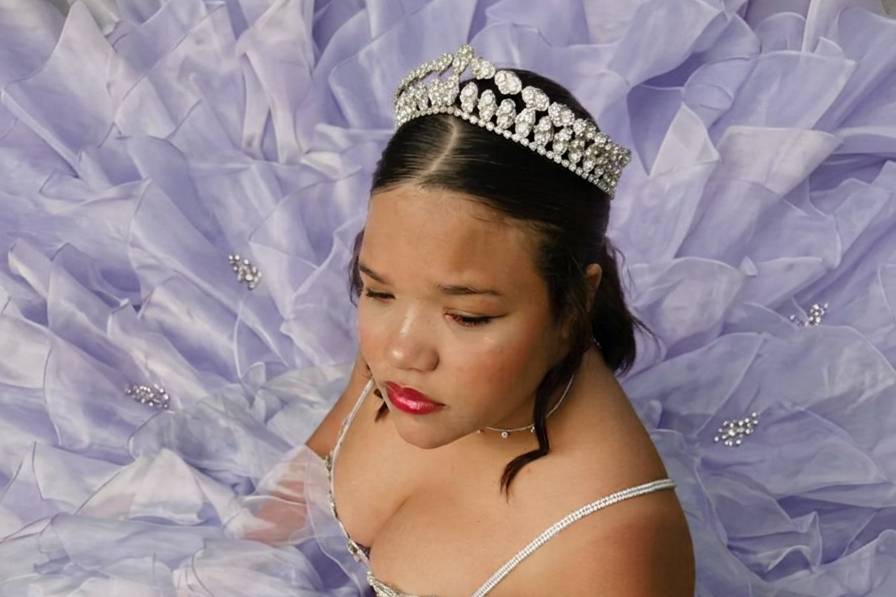Debutante
