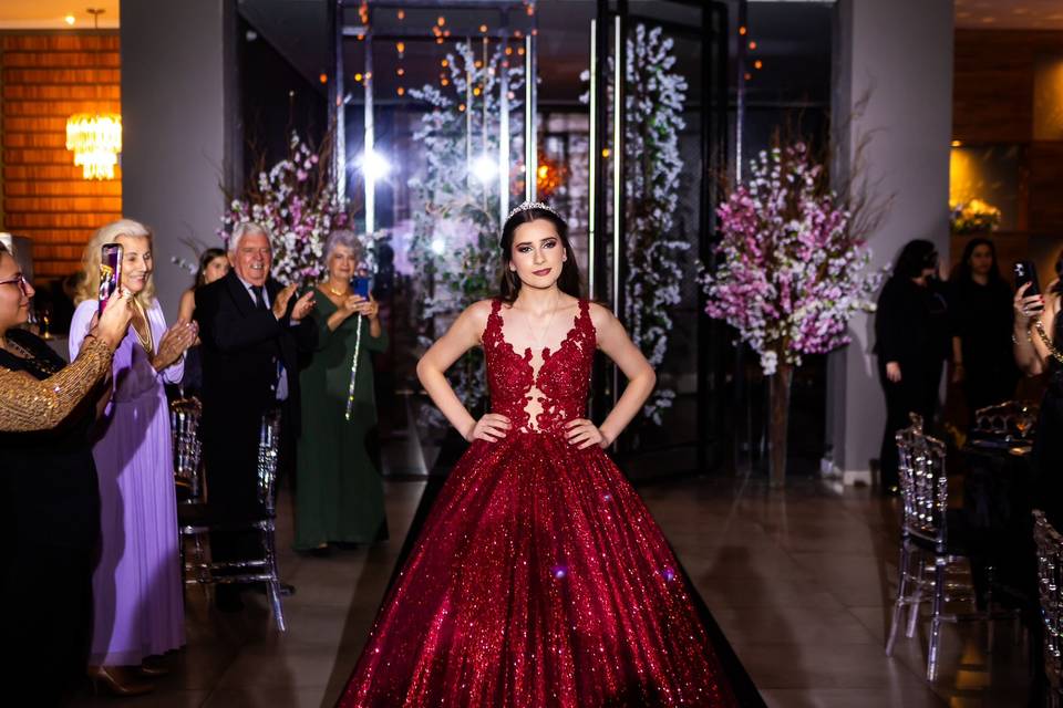 Debutante