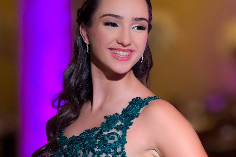 Debutante