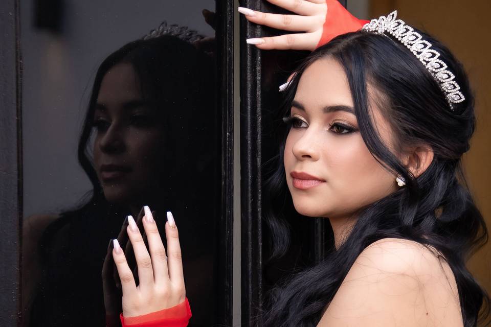 Debutante