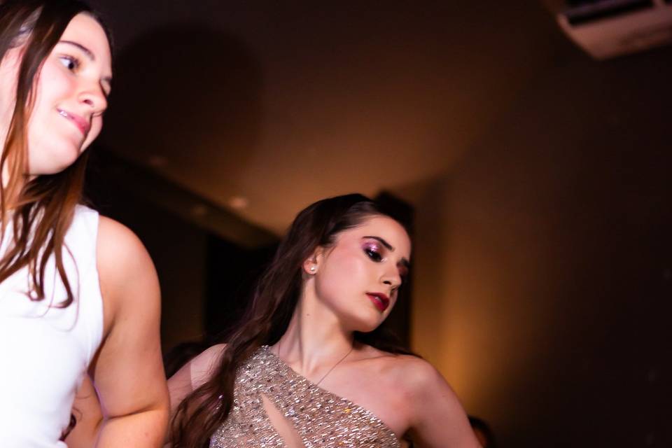 Debutante Balada