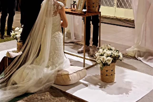 Celebrando casamento