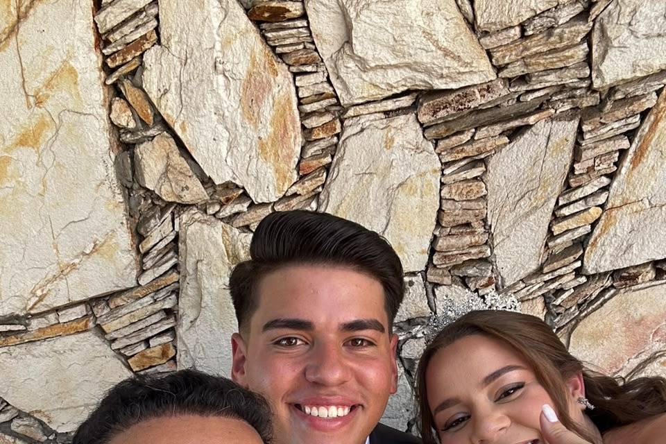 Samuel & Thays