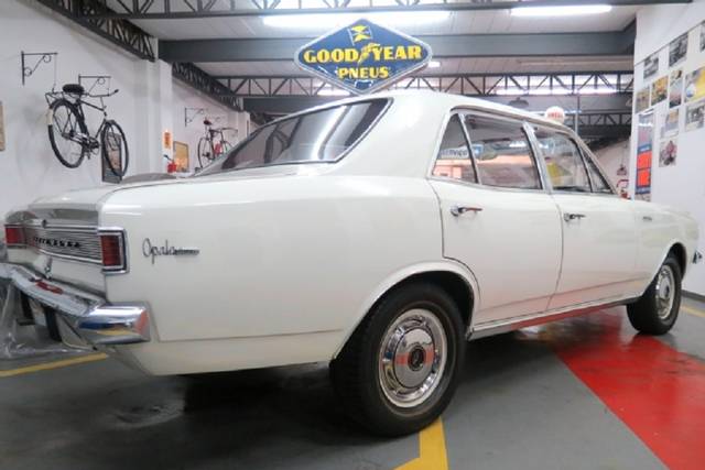 Opala de Luxo - 1969