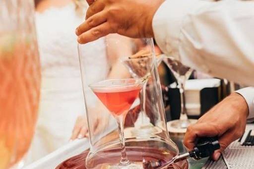 Los Guapos Bar Service