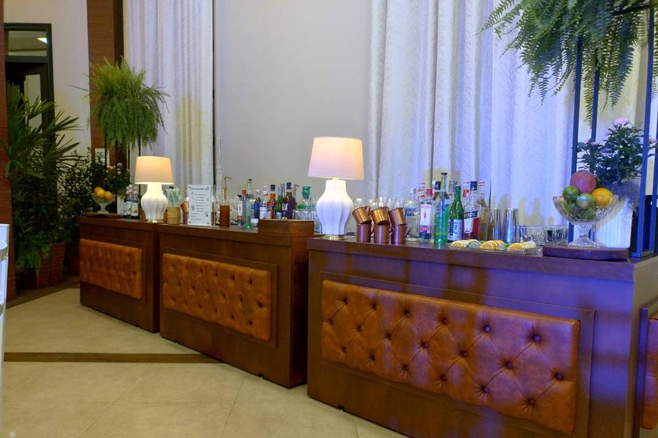 Los Guapos Luxurys Bar