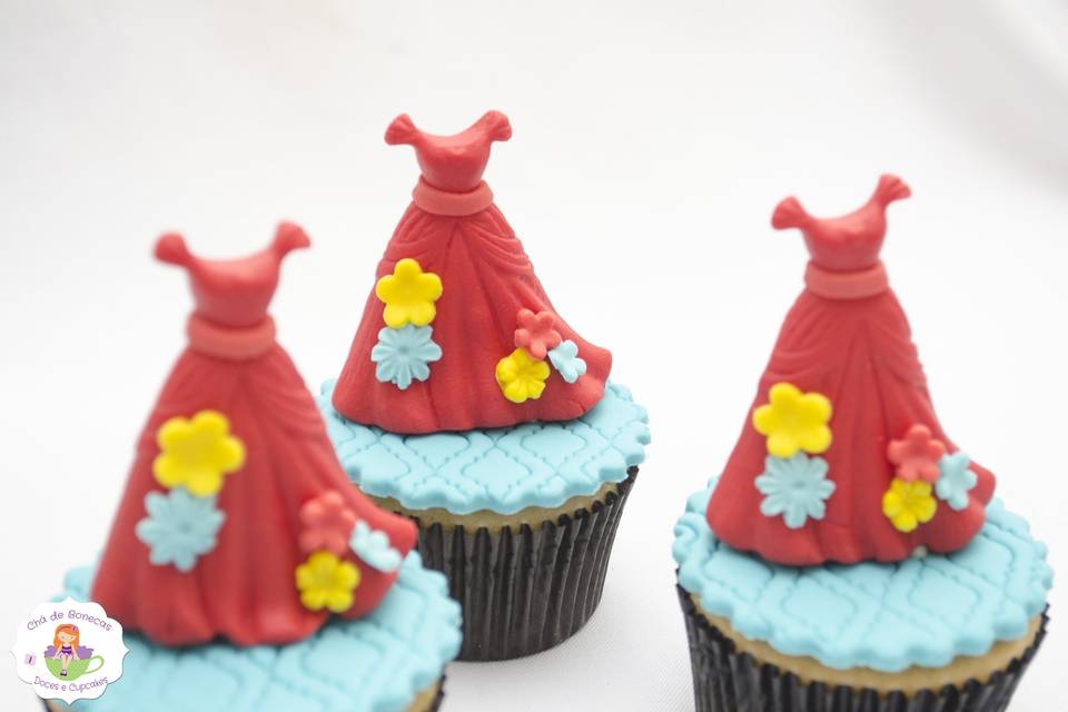 Chá de Bonecas Doces e Cupcakes