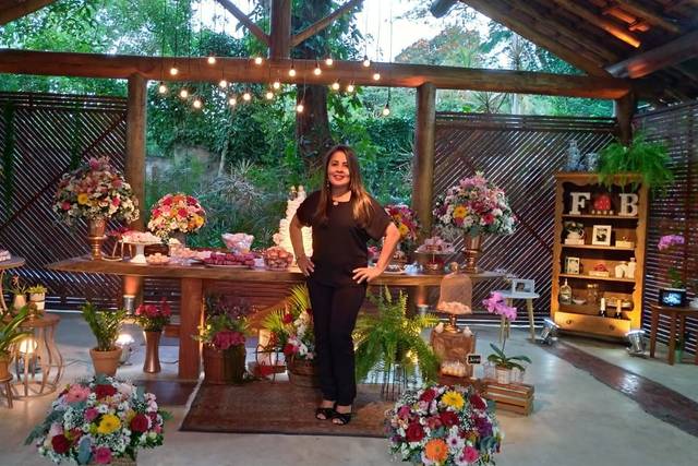 Cerimonialista Monica Pereira
