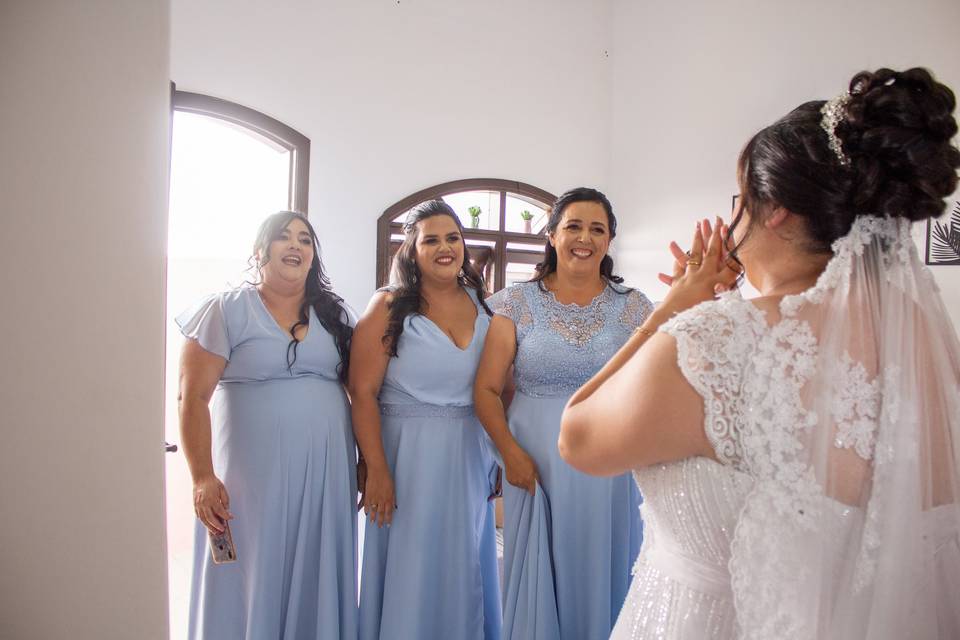 Noiva e madrinhas