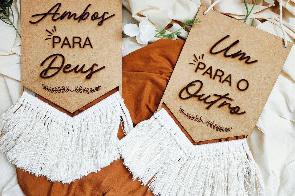 Flâmulas em MDF + macramé
