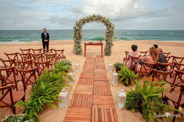 O que os Convidados Devem Vestir em um Casamento na Praia – Eventos Indaiá