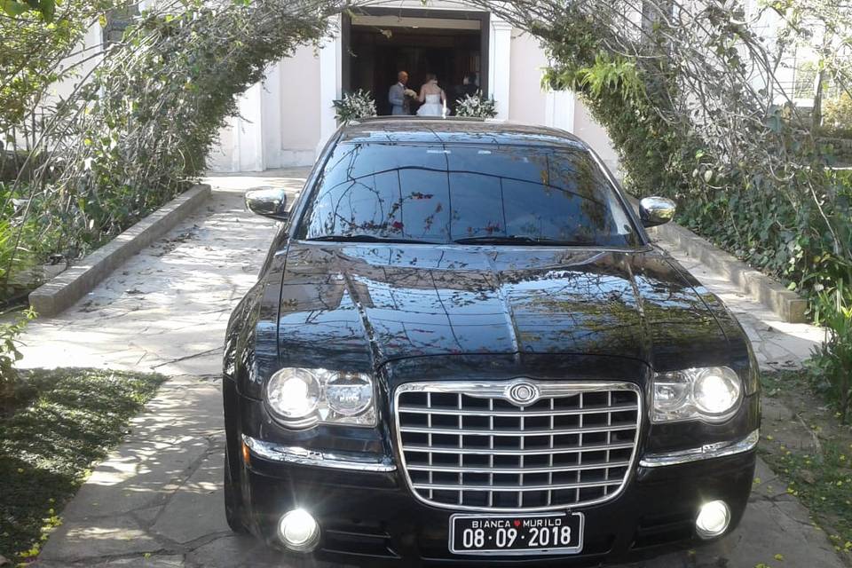 Chrysler 300C Preto