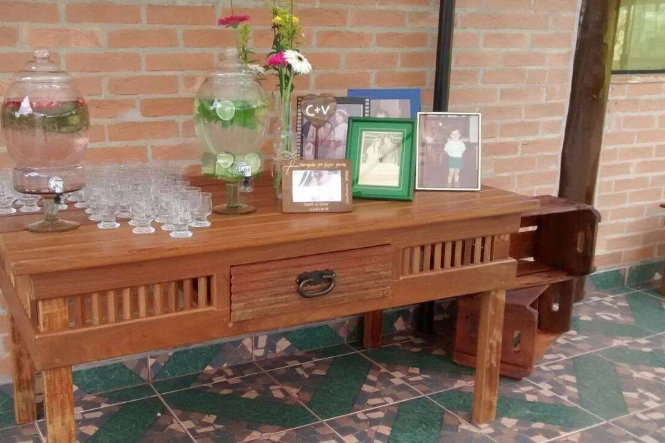 Mesa de água aromatizada