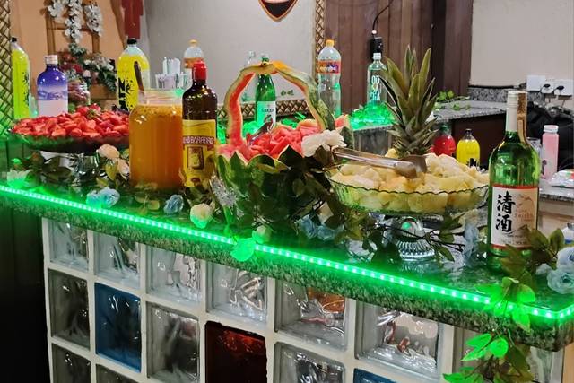 Duque's Barman