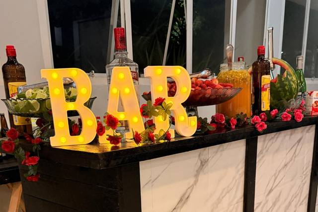 Duque's Barman